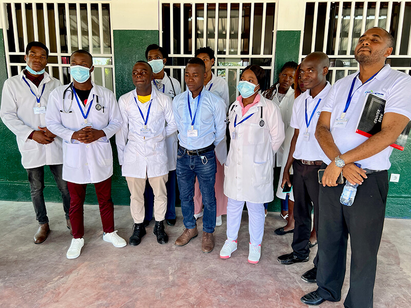 Healthcare team at the JDRF-supported clinic in Nhamatanda, Mozambique 
